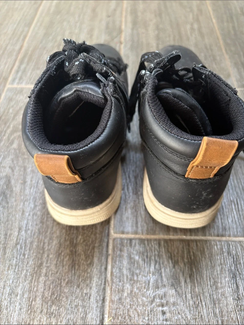 Cat & Jack durable high
